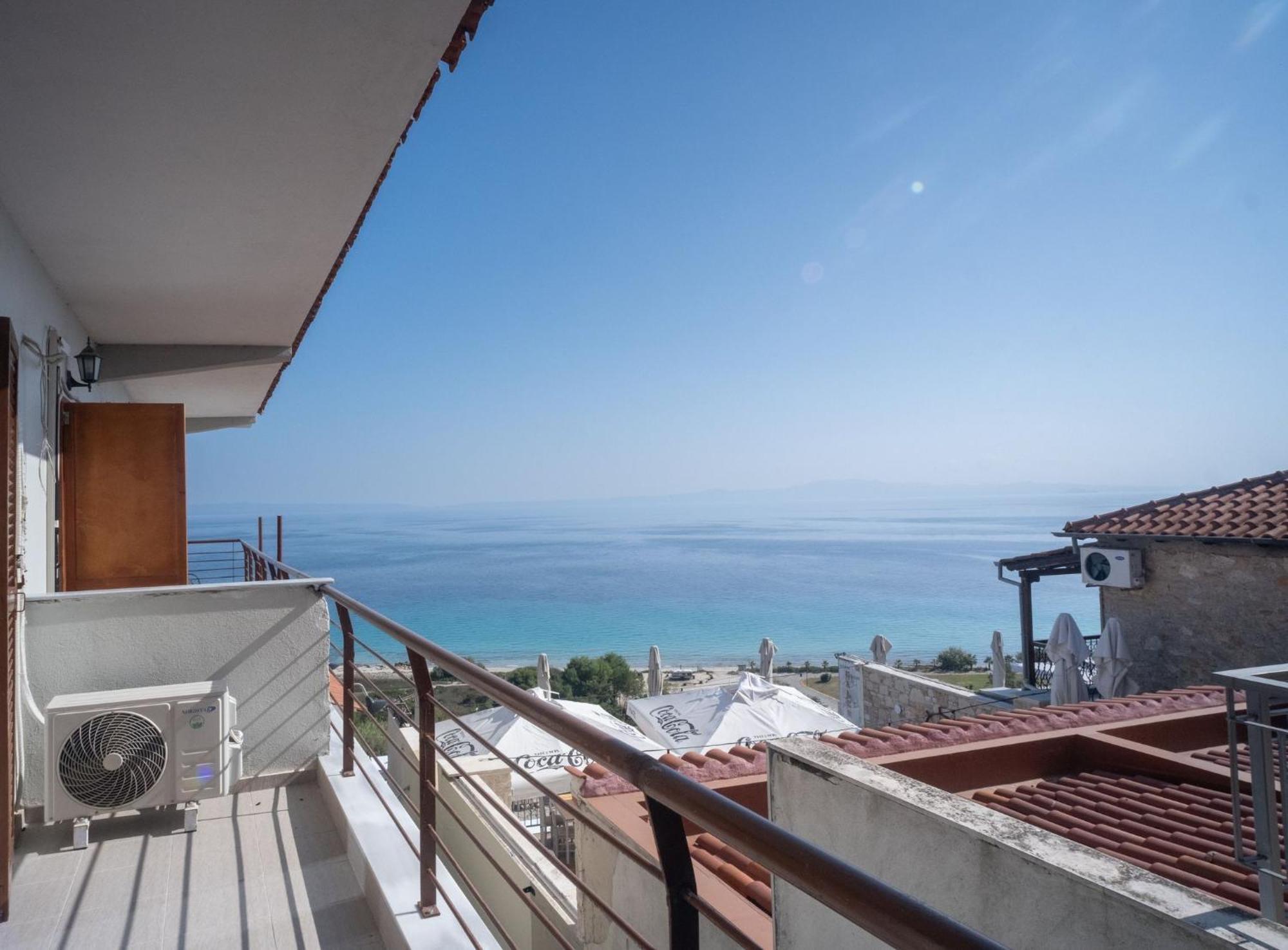 Brezza Marina House Daire Afytos Dış mekan fotoğraf